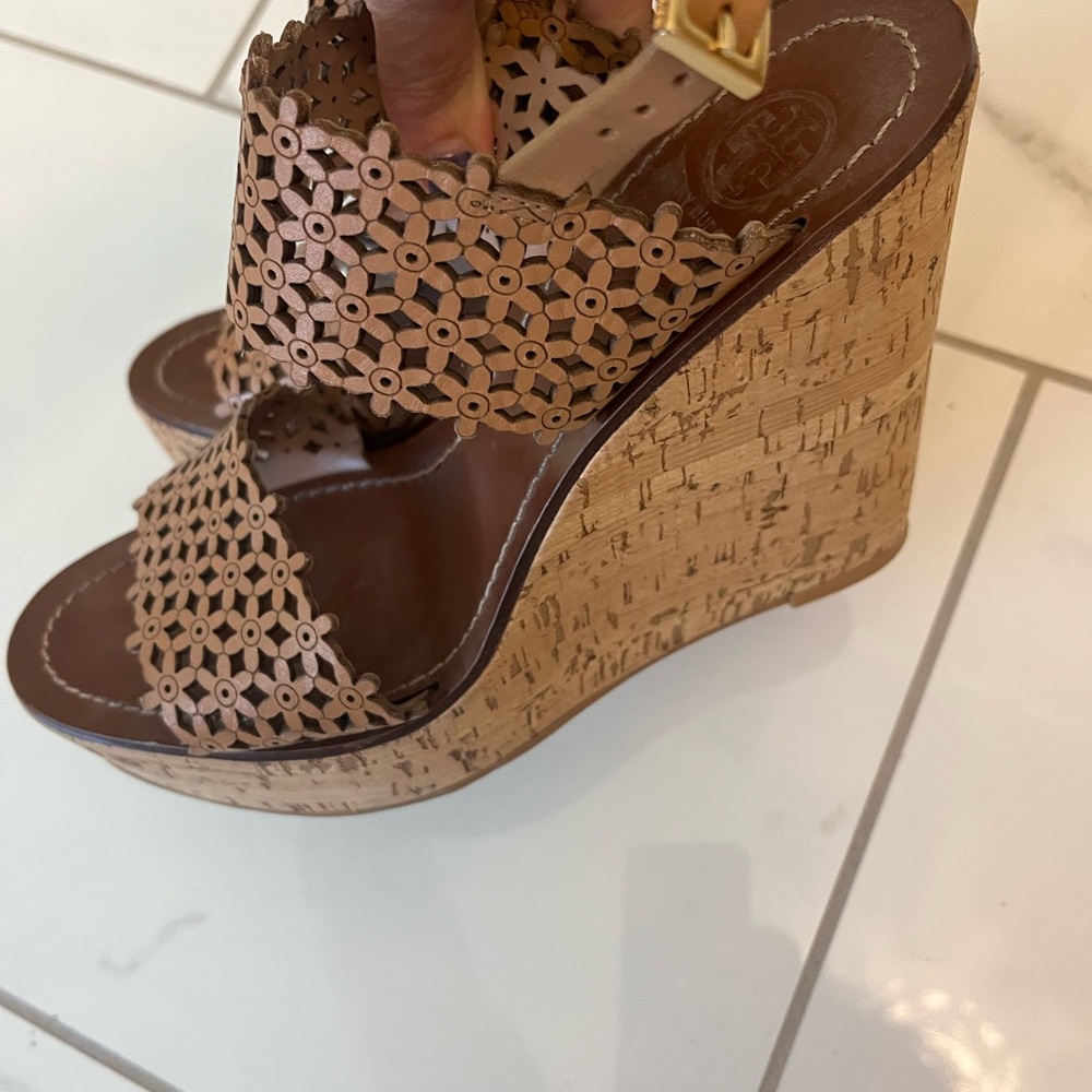 Tory Burch Brown Wedge Sandals with Cork Sole w
Like New, worn twice with box! - Picture 10 of 11